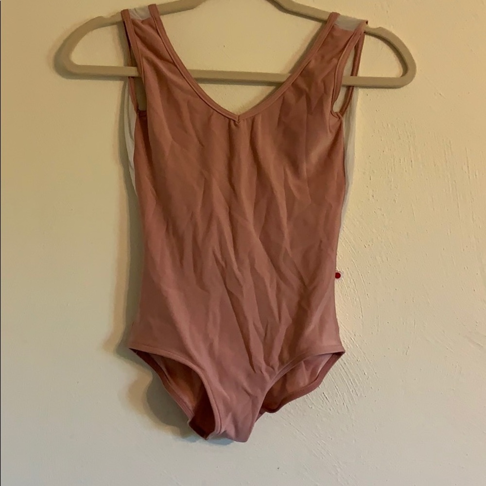 Rose Alicia Yumiko with White Mesh